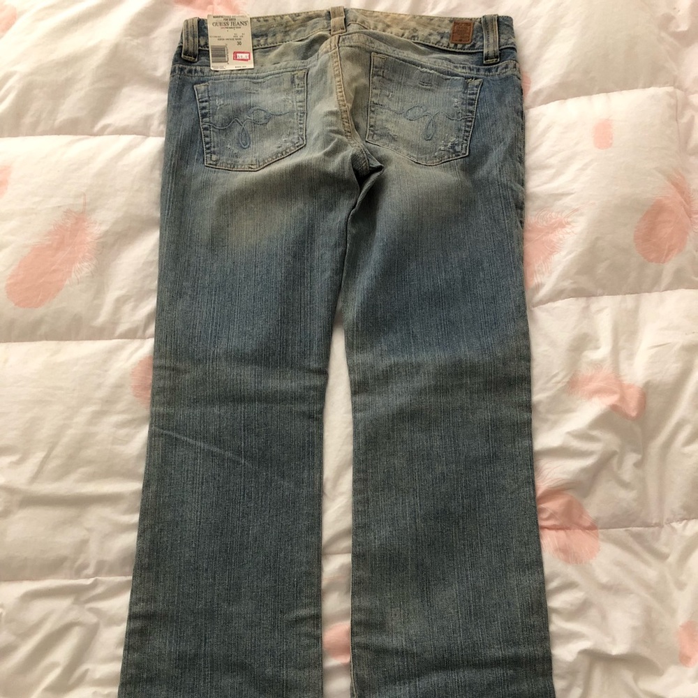 Guess Jeans - Picture 3 of 5